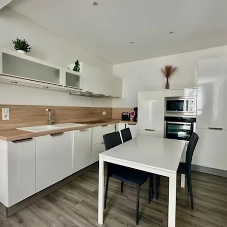 Apartment 3p With Wifi At The Foot Of The Old Port La Rochelle (Charente-Maritime)